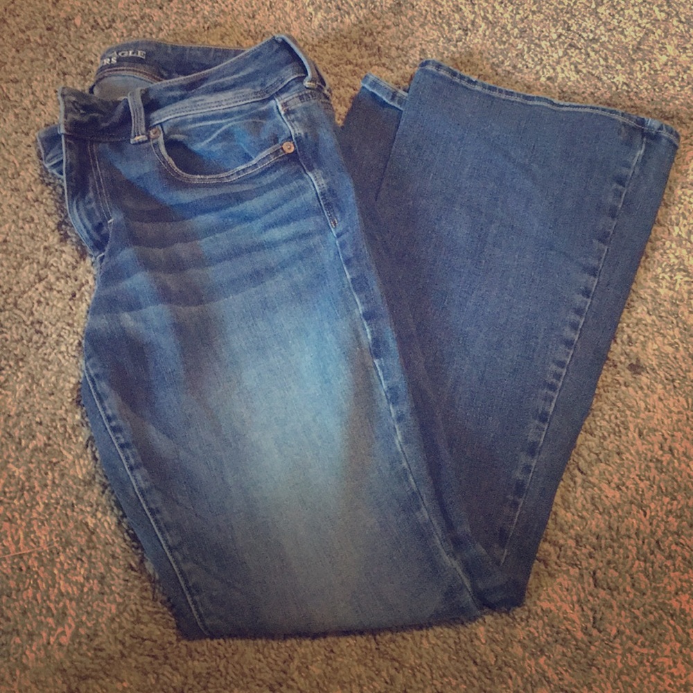 Kick boot jeans